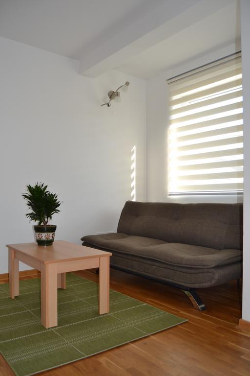 Villa K Apartments Belgrado Kamer foto